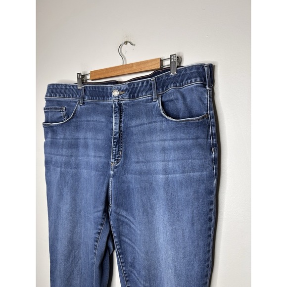 Eddie Bauer Jeans Women's Slightly Curvy Slim Straight High Rise Size 24W - Picture 3 of 9